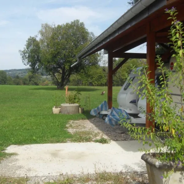 camping-aire-naturelle-la-bergerie-la-balme-de-sillingy-snsns