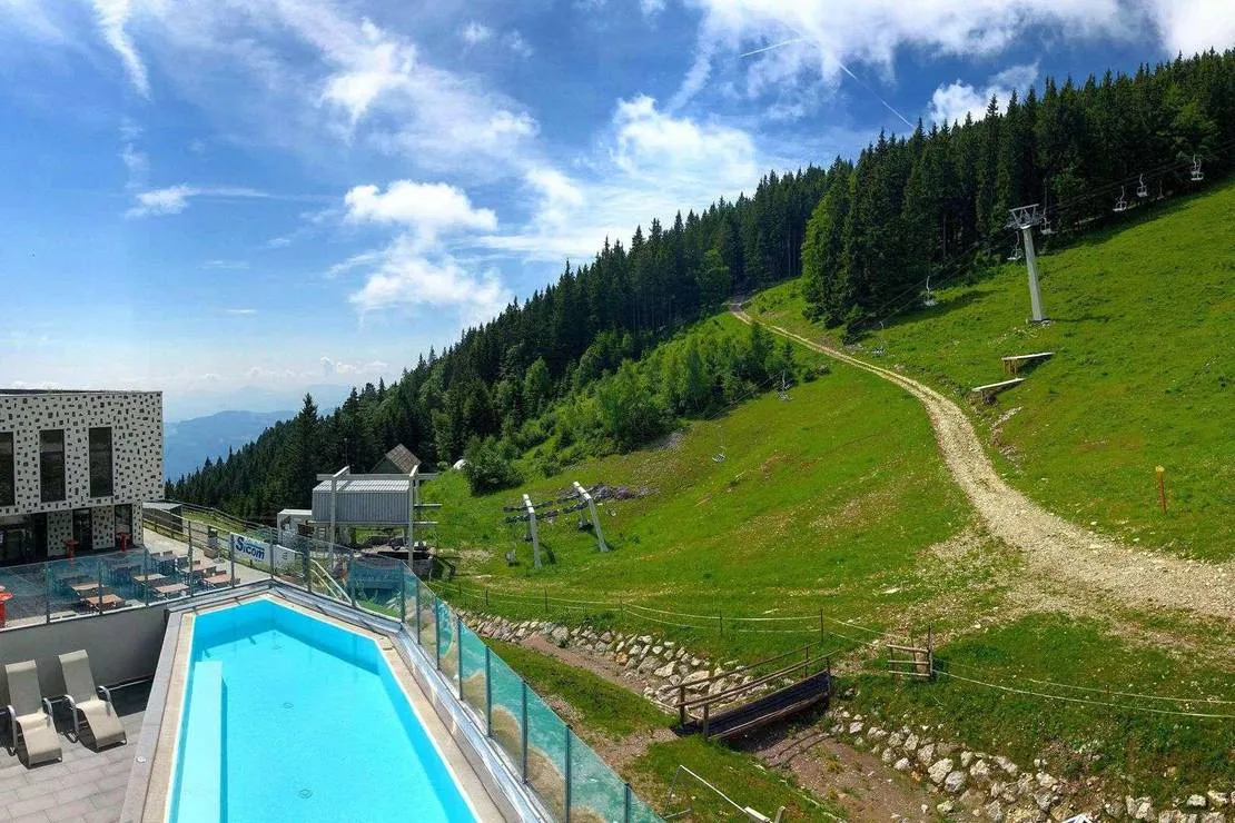 camper-stop-golte-mozirje-gijng