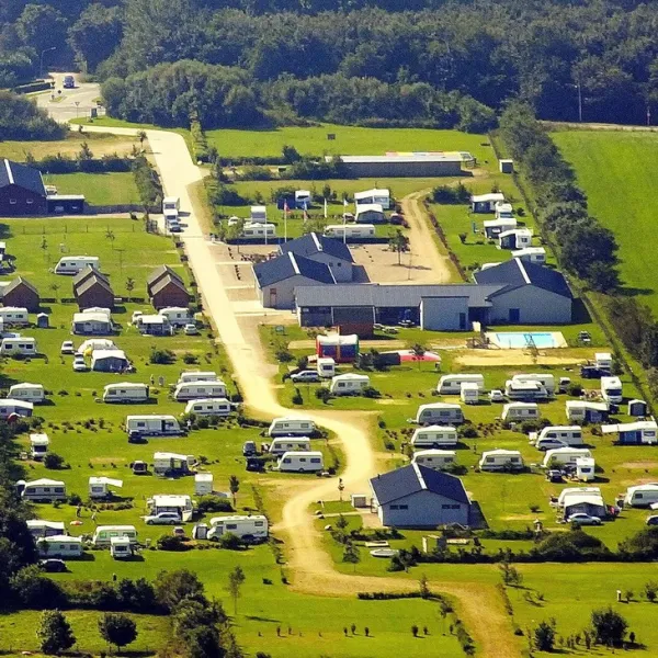 mitte-medelby-vl7rg