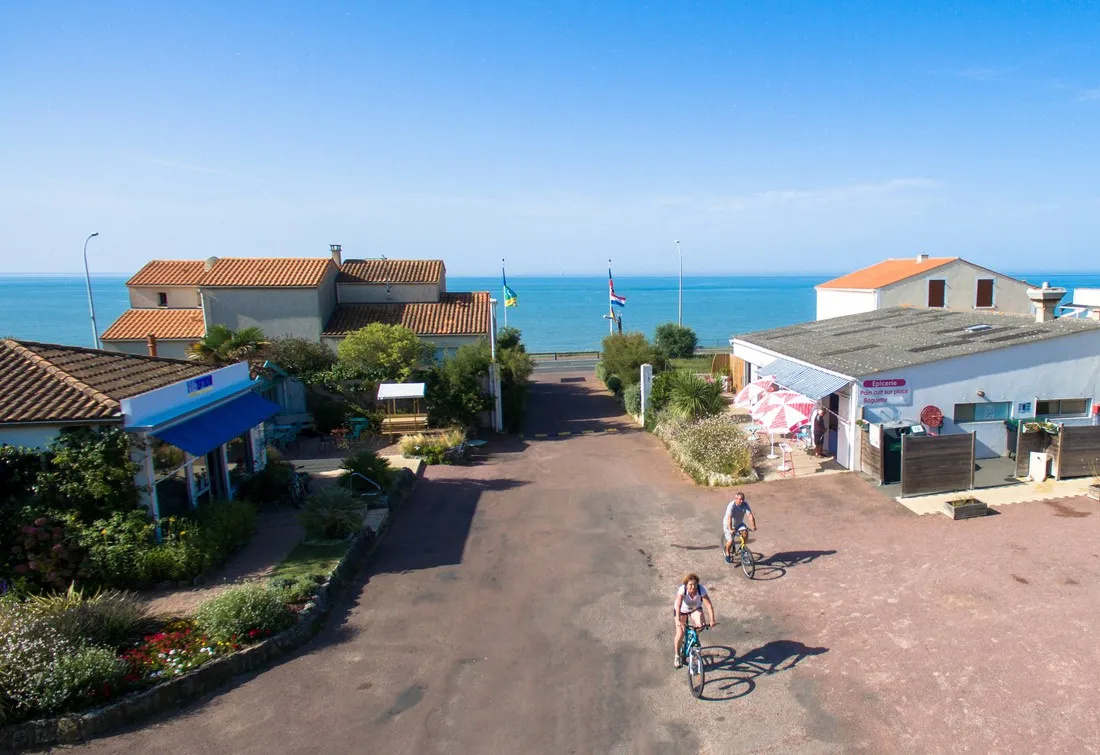 le-puits-de-lauture-st-palais-sur-mer-charente-maritime-cxl2j