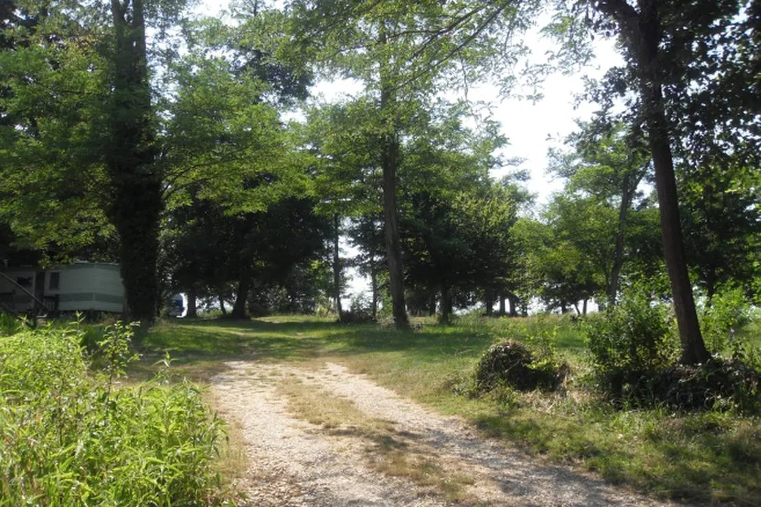 camping-a-la-ferme-de-laillon-condom-9dliw