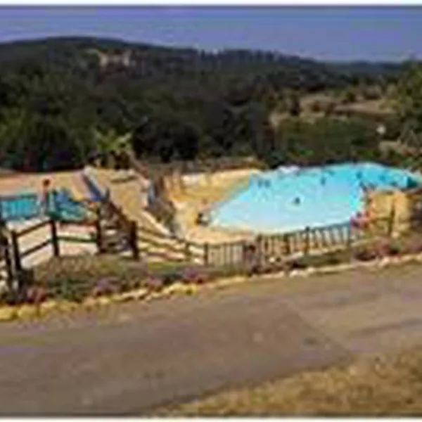 camping-a-la-ferme-de-villeneuve-lartigue-arz8k