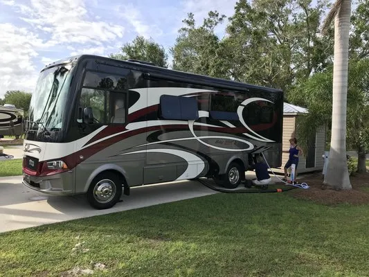 cypress-trail-rv-resort-fort-myers-9edll