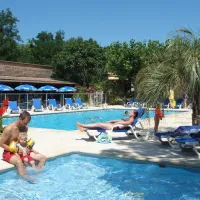la-coquille-bagnols-sur-cegraveze-gard-8bi5p