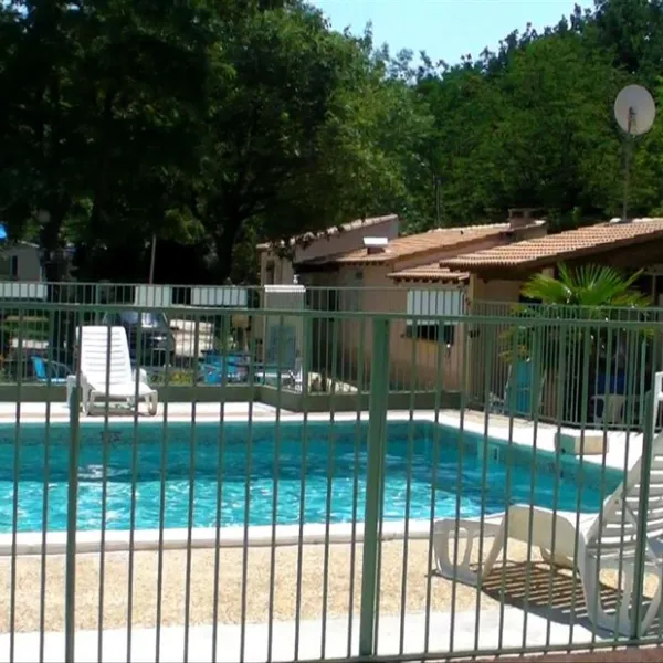 la-coquille-bagnols-sur-cegraveze-gard-fben0