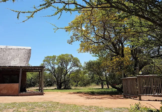 adama-artistic-chalets-teepees-on-the-de-wagensdrift-road-dinokeng-dur4p
