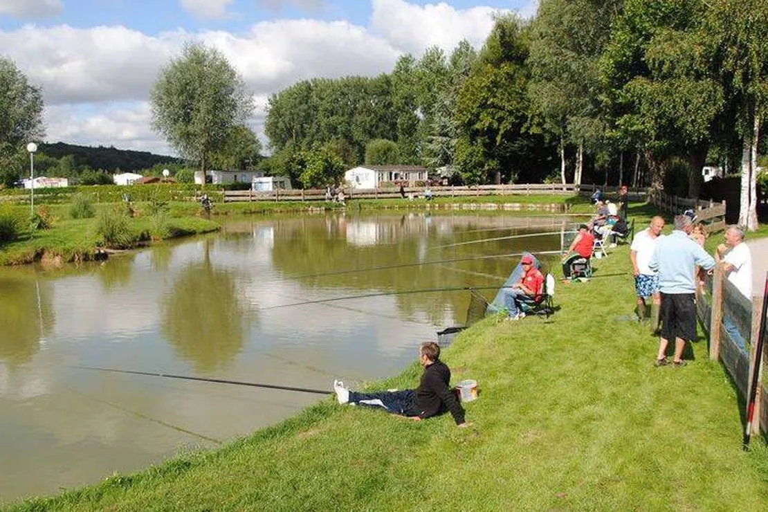 camping-du-val-dauthie-tollent-metsz