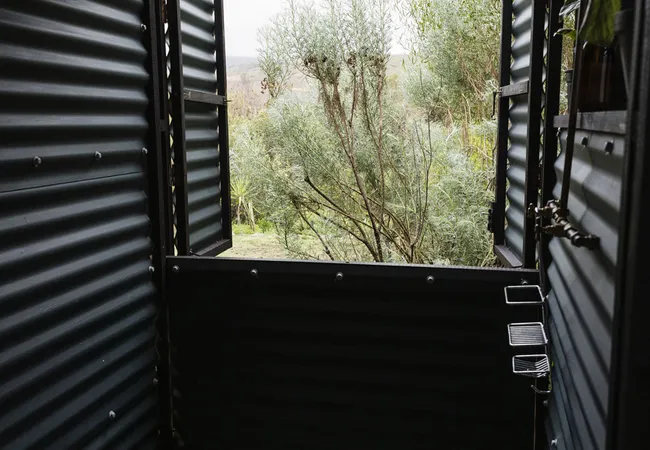 kestrel-yurt-camp-botrivier-edbse