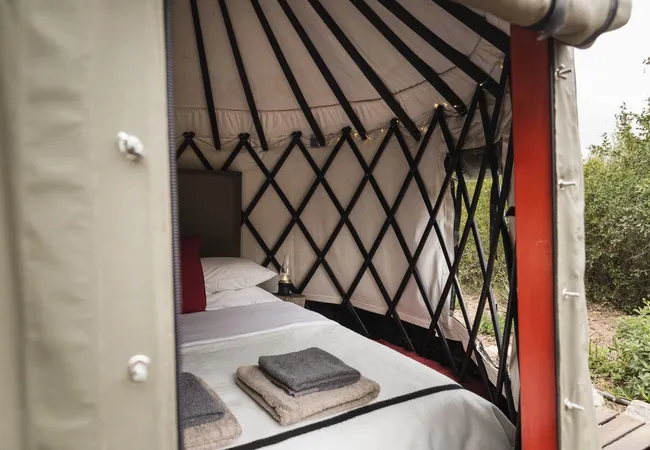 kestrel-yurt-camp-botrivier-mzjxg