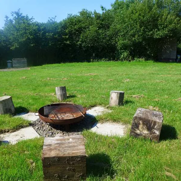 bakesdown-farm-camping-bude-4uuzv