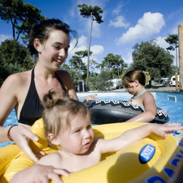 huttopia-oleron-les-pins-st-trojan-les-bains-charente-maritime-xfsyf