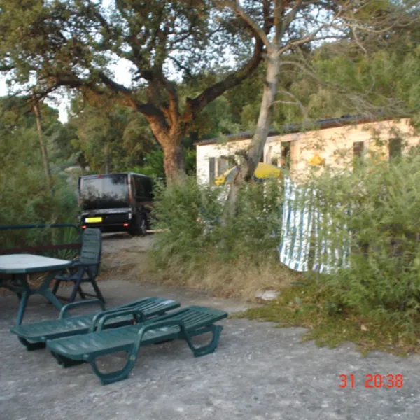 parc-saint-james-gassin-gassin-cqviw