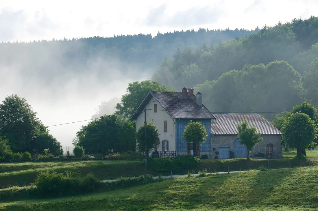 le-git-montigny-sur-lain-jura-j8qon