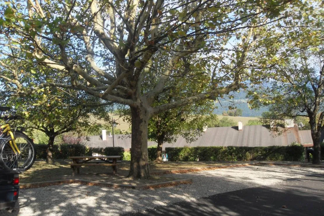 camping-municipal-la-combe-st-vincent-de-mercuze-j5goa