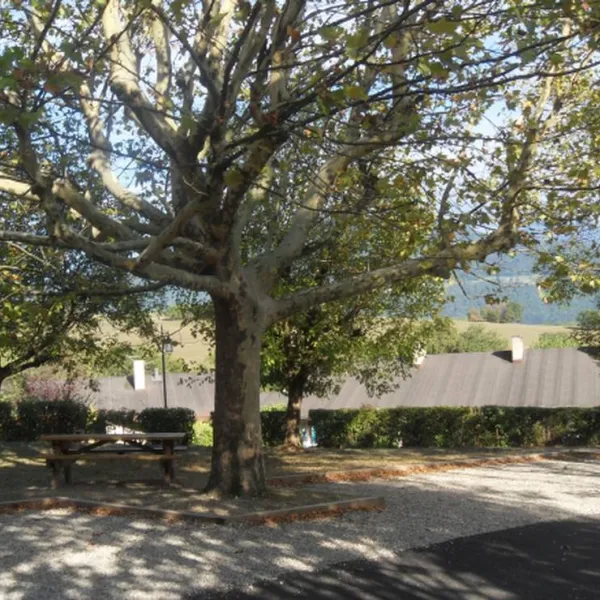 camping-municipal-la-combe-st-vincent-de-mercuze-j5goa