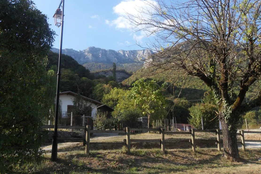 camping-municipal-la-combe-st-vincent-de-mercuze-l5ks0