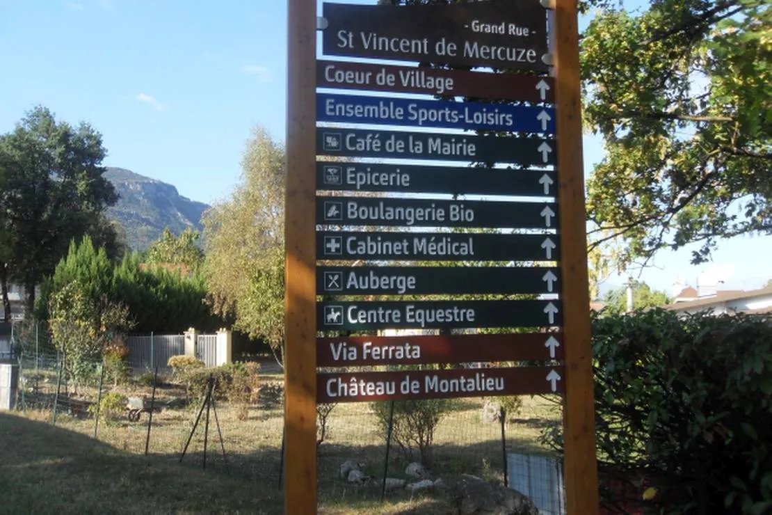 camping-municipal-la-combe-st-vincent-de-mercuze-lz7iv