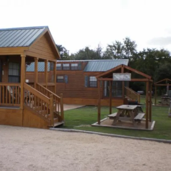 rio-bonito-cabin-rv-park-liberty-hill-cixbm