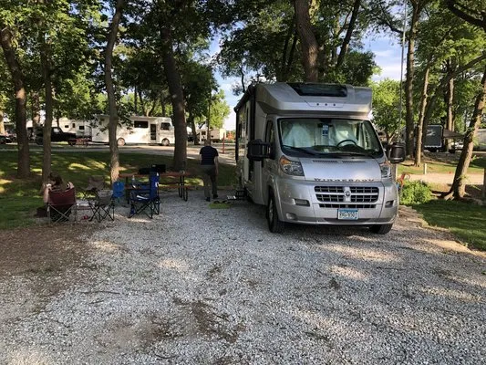camp-a-way-lincoln-4gy5o