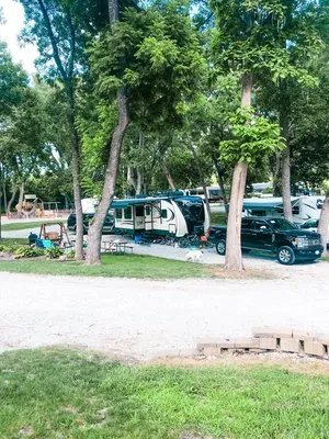 camp-a-way-lincoln-ngjkg