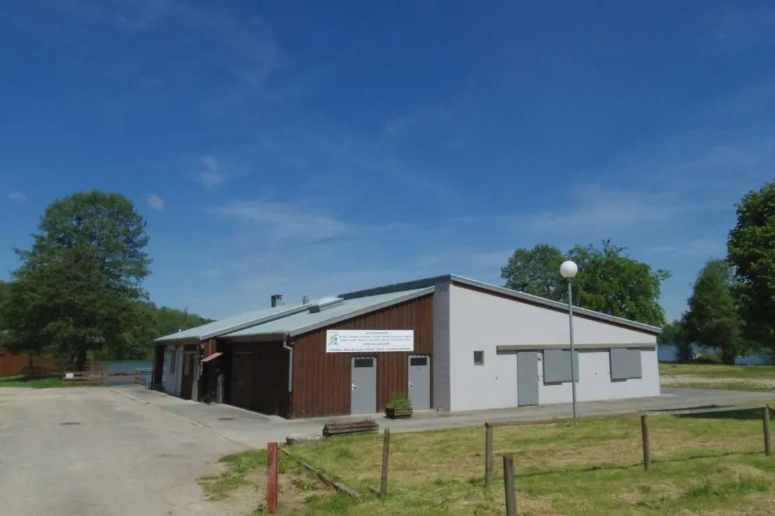 camping-intercommunal-du-plan-deau-de-courtavon-courtavon-hezpn