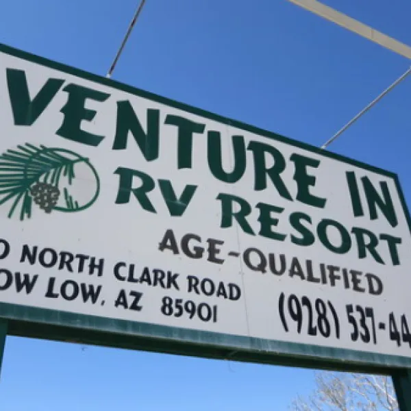 venture-in-rv-resort-show-low-y5g7i