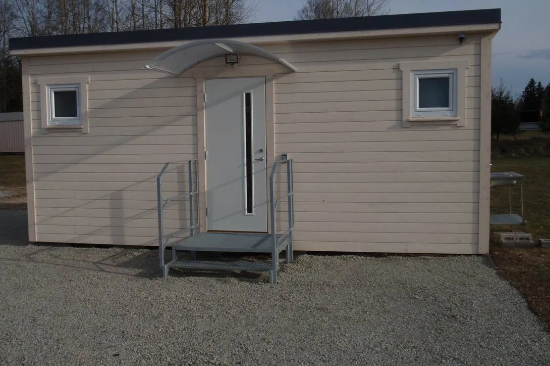 campingplatz-bei-restaurant-lahemaa-kohvikann-palmse-u60lt