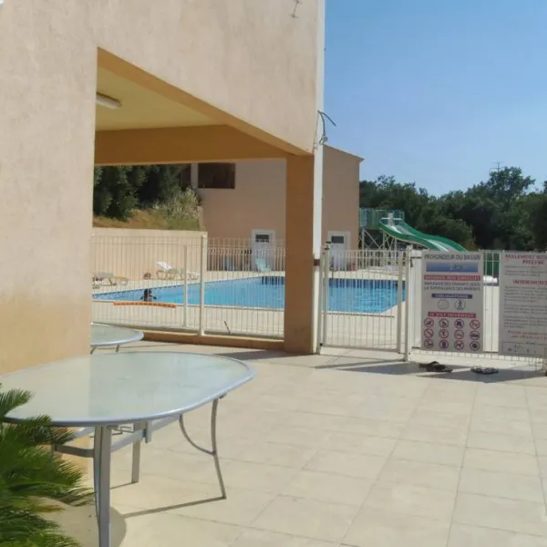 camping-solei-luna-lou-garagai-rocbaron-wkfdl