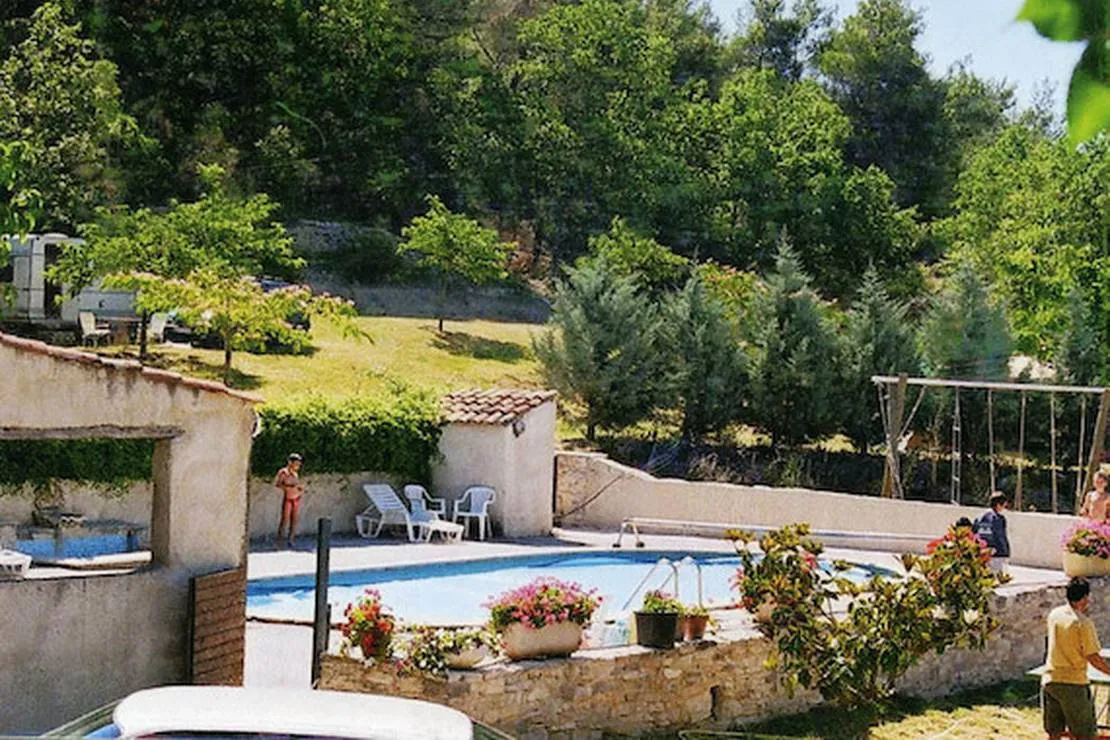 camping-les-granges-montfuron-cfw2z