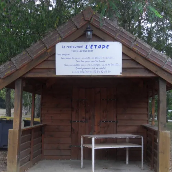 camping-la-fontaine-aux-fees-renaucourt-fq8wg