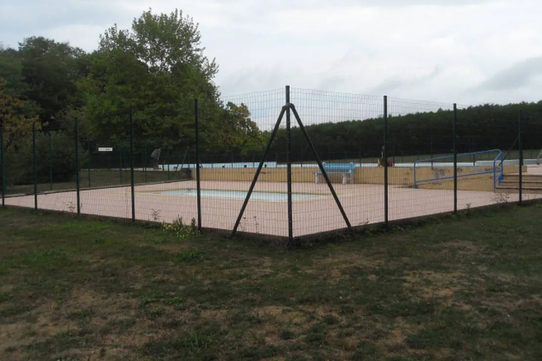 camping-la-fontaine-aux-fees-renaucourt-zoz8h