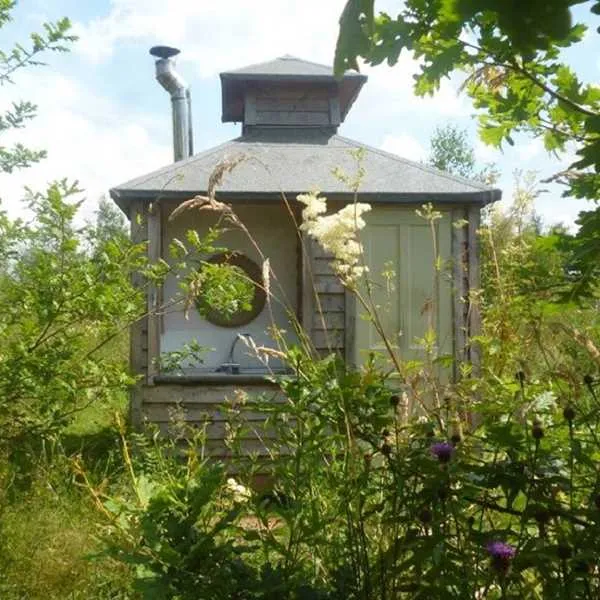 farm-on-the-hill-uttoxeter-duxok