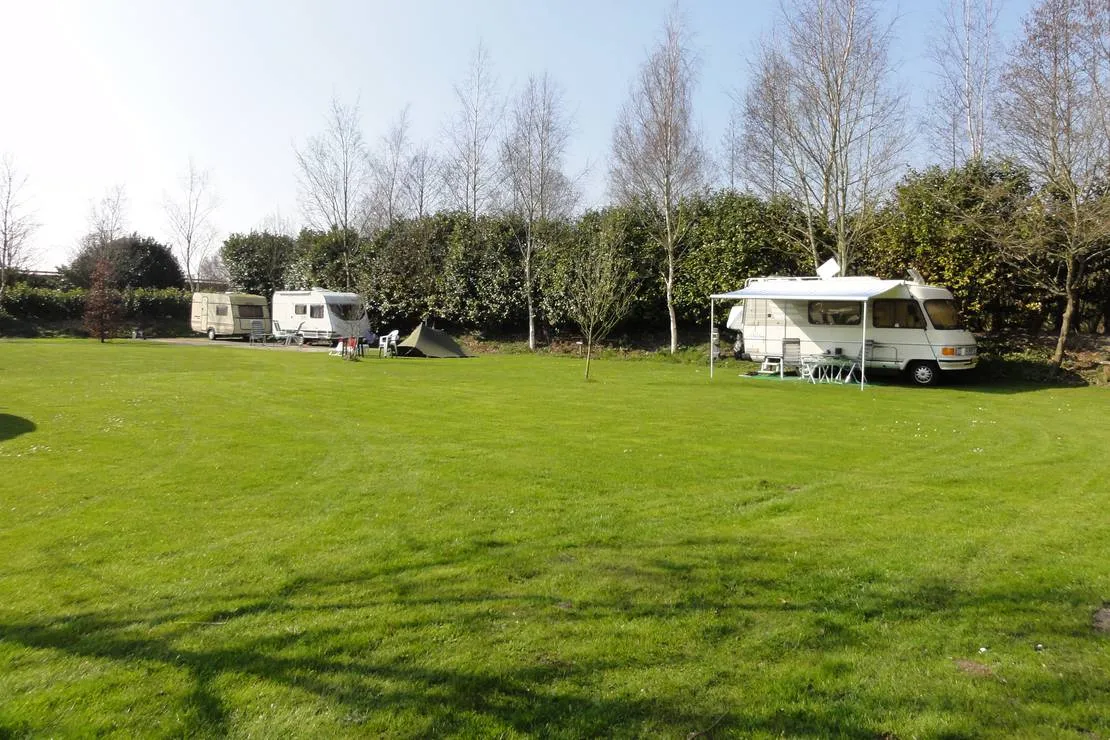 camping-t-woutersbergje-oudeschoot-cm7jo