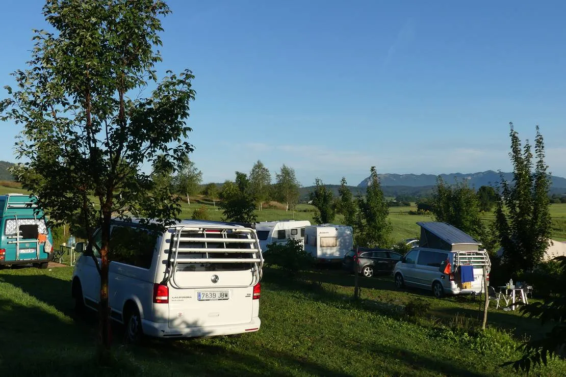 camping-na-meji-pivka-csiap