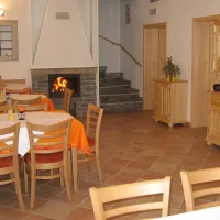 camping-na-meji-pivka-nayob