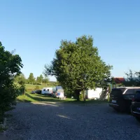 camping-na-meji-pivka-ofzck