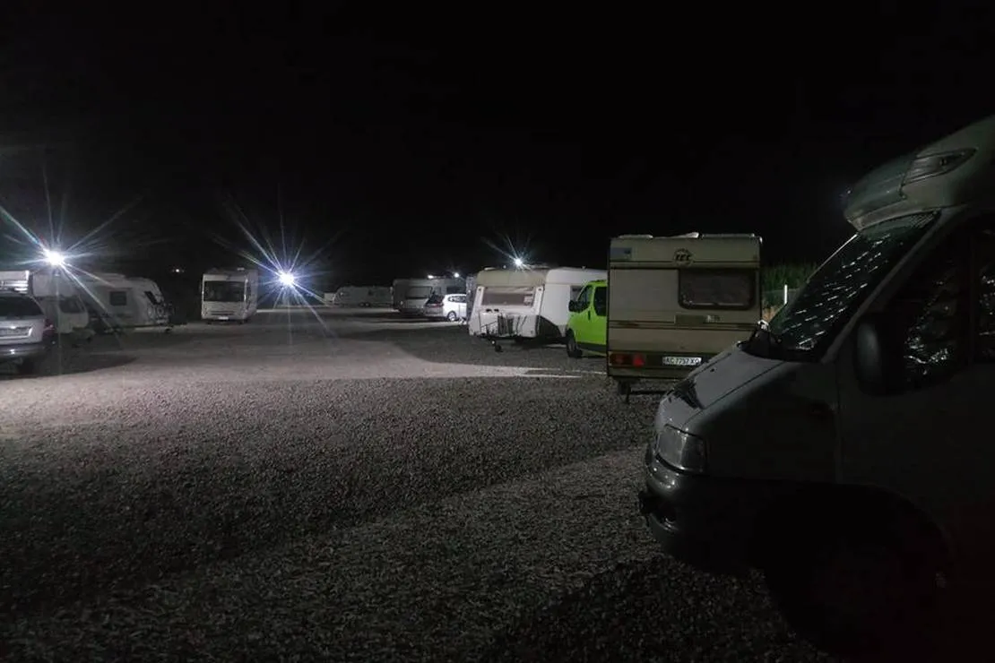 camper-stop-vrana-sofia-hinrr
