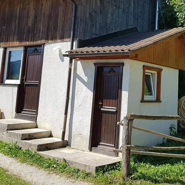 kmetija-camp-zalaze-cerkno-trdt0