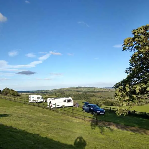 thurlmoor-farm-holmfirth-4b4ie