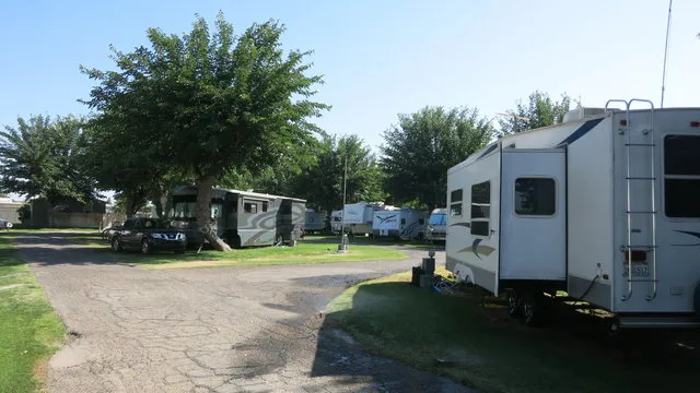 viking-rv-park-kingsburg-sdnif
