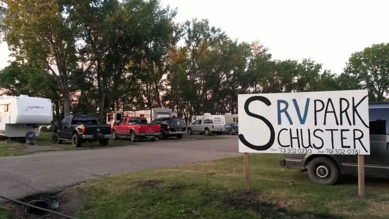 schuster-rv-park-new-rockford-l8fhz