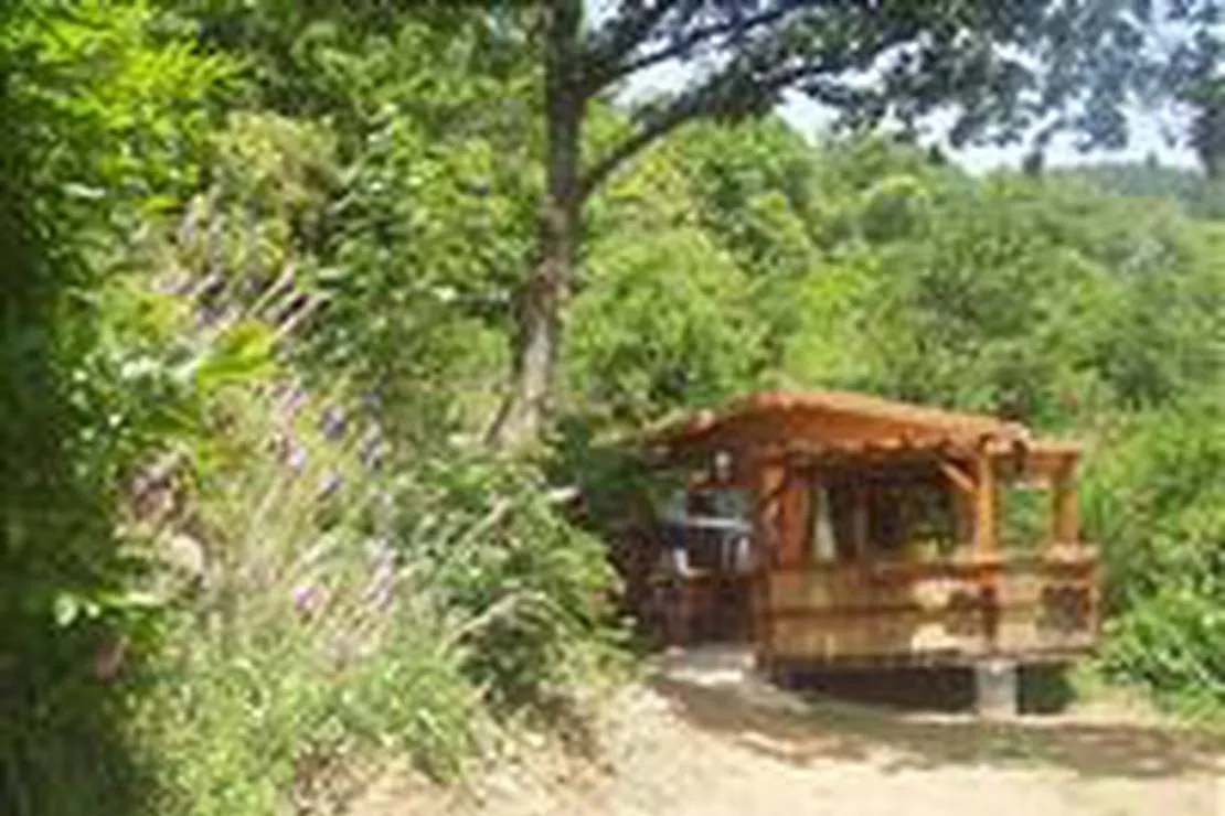 camping-a-la-ferme-les-costes-nonieres-zuqch
