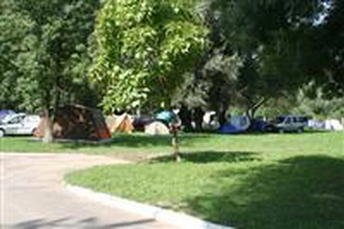 fuzes-camping-panzio-es-strandbad-abadszalok-mrpyt