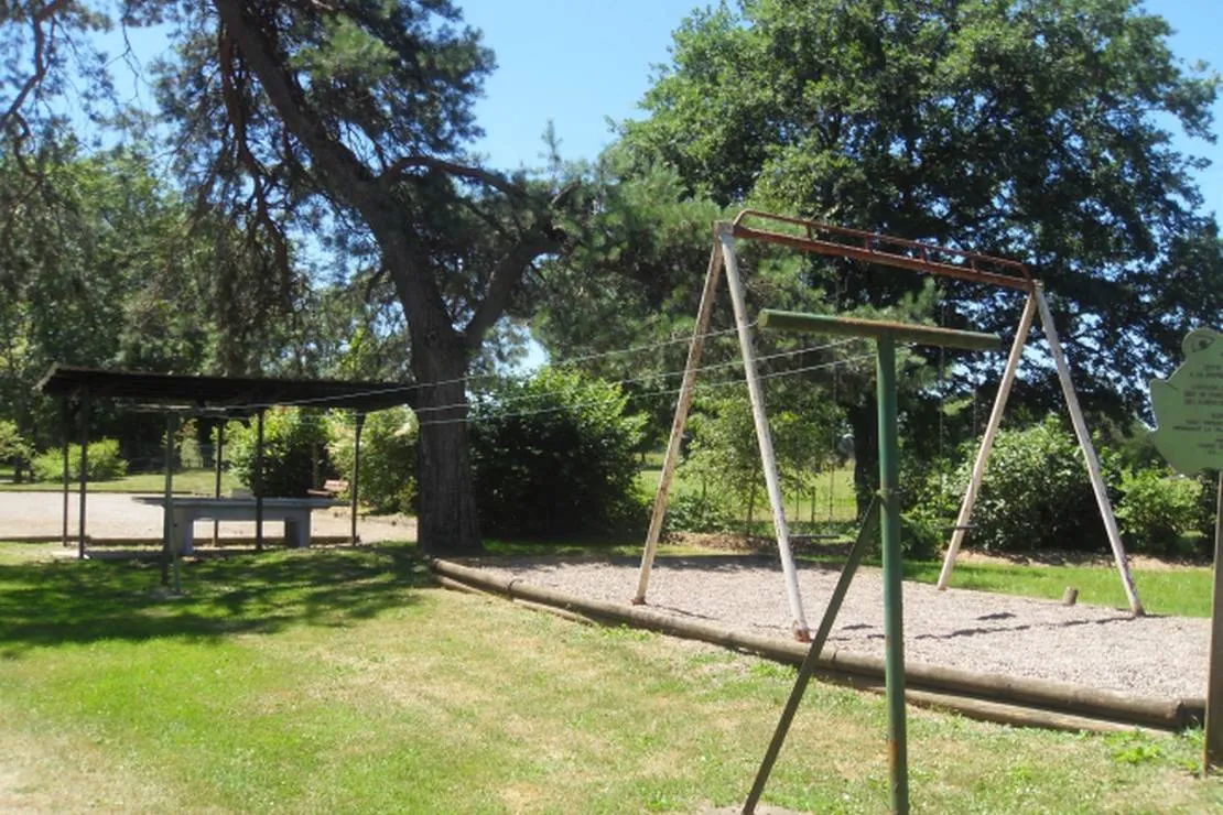 camping-municipal-dautrey-le-vay-villersexel-3pegp