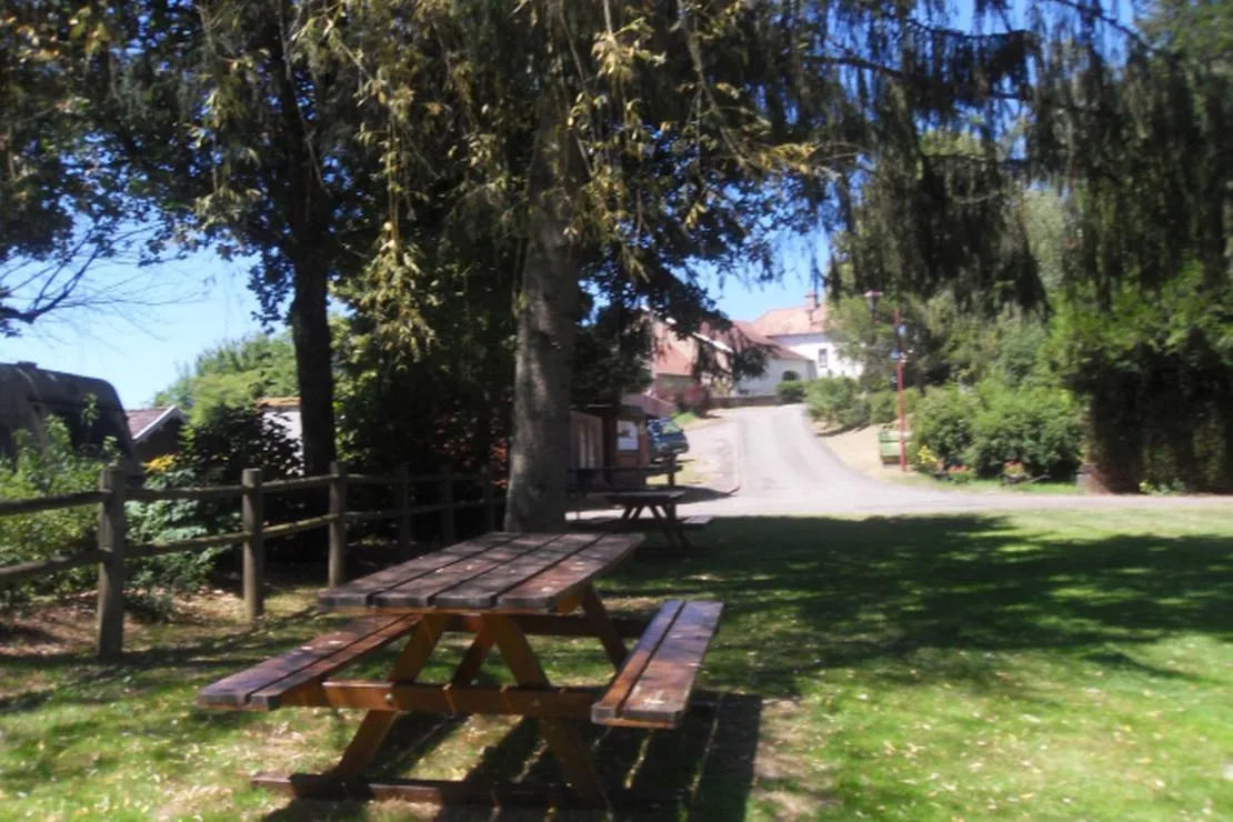 camping-municipal-dautrey-le-vay-villersexel-zjvfe