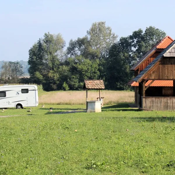 Campingplatz Zelen-Gaj
