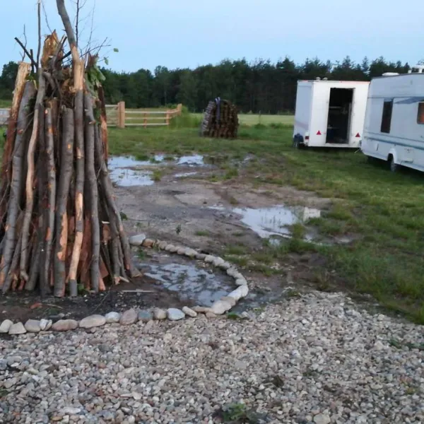 traffic-camping-lintesti-r0ctp