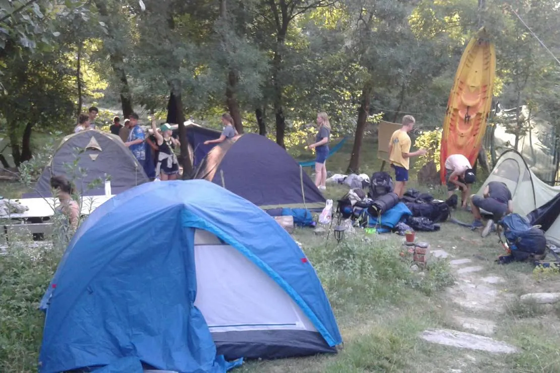 river-camp-matka-salamander-city-skopje-village-shishevo-7ogza