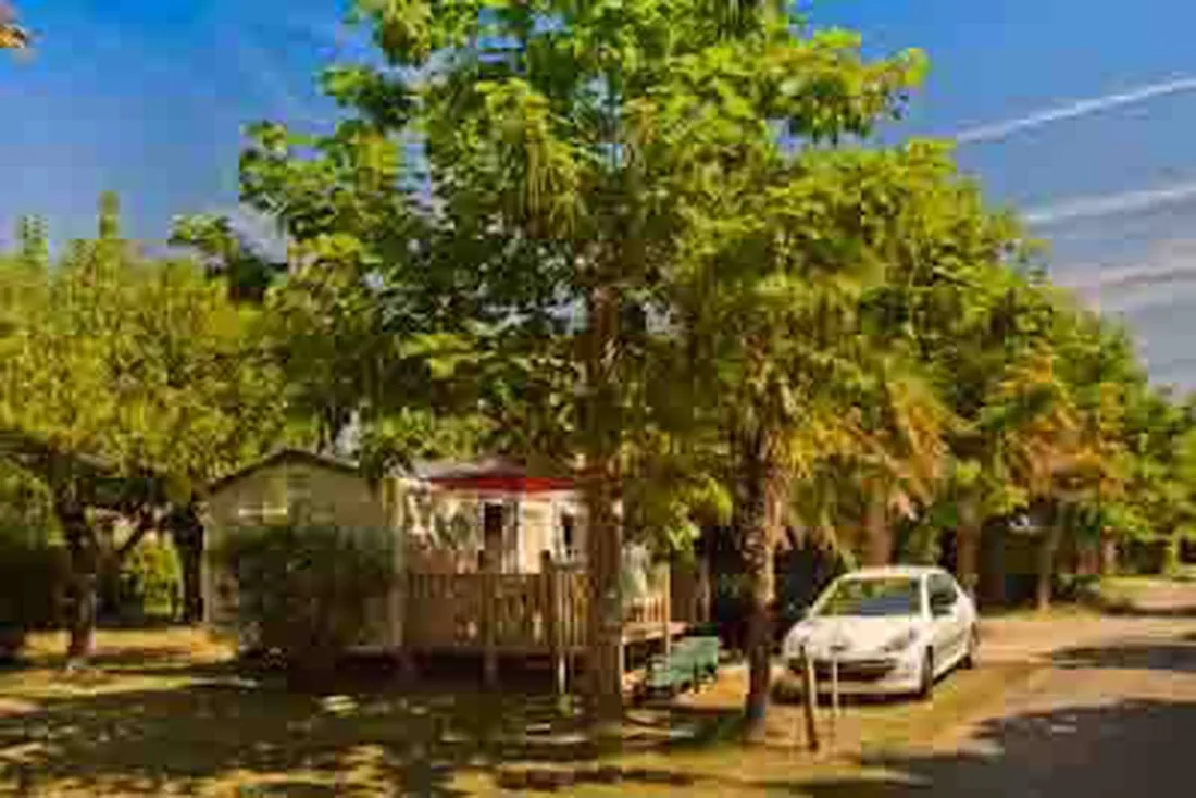 de-larros-plaisance-yfacx