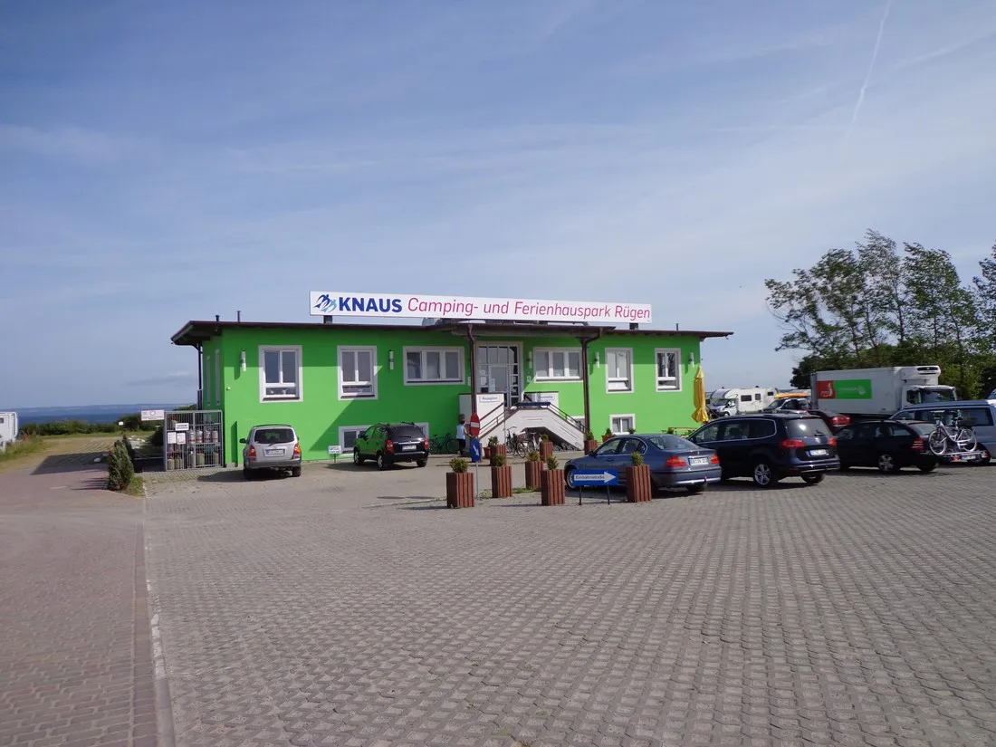 knaus-campingpark-ruumlgen-altenkirchen-nbofx
